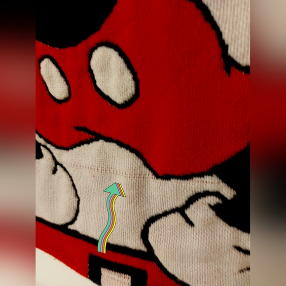 Upcycled sleeveless vest - Picture 14 of 14